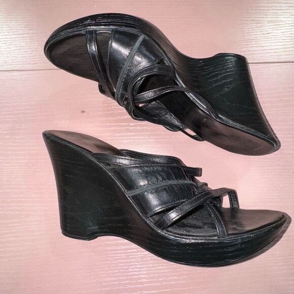 Aldo Black Wedge Sandal Size 37 - Picture 1 of 5